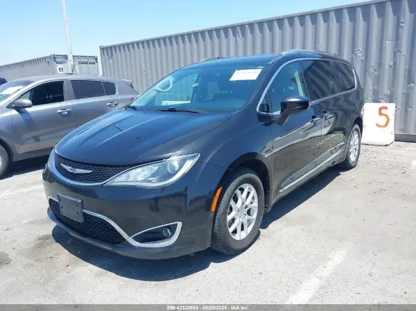 2C4RC1BG5LR139260 2020 CHRYSLER PACIFICA - Image 2
