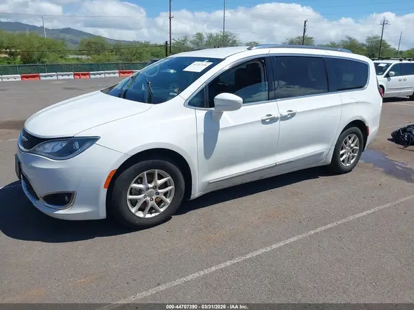 2C4RC1BG5LR209467 2020 CHRYSLER PACIFICA - Image 2