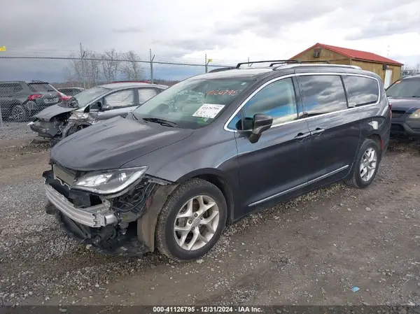 2C4RC1BG5LR223580 2020 CHRYSLER PACIFICA - Image 2