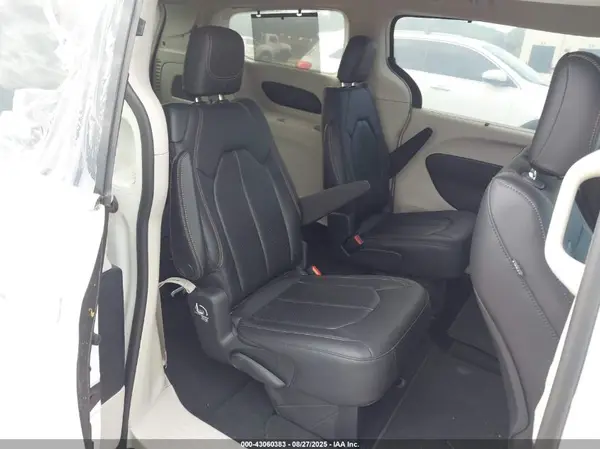 2C4RC1BG5LR247636 2020 CHRYSLER PACIFICA - Image 8