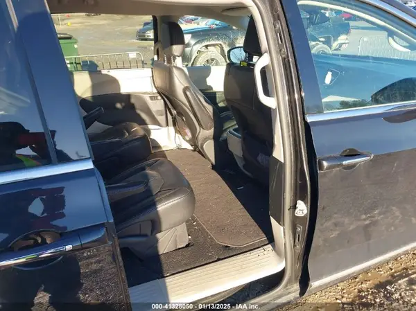 2C4RC1BG5LR271256 2020 CHRYSLER PACIFICA - Image 8