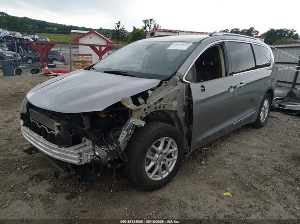 2C4RC1BG5LR279793 2020 CHRYSLER PACIFICA - Image 2