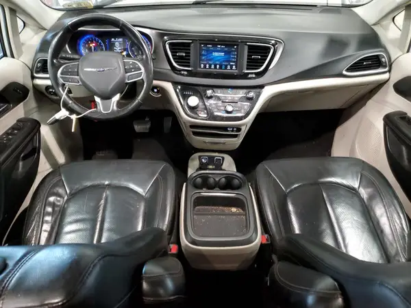 2C4RC1BG5LR284007 2020 CHRYSLER PACIFICA - Image 8