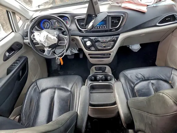 2C4RC1BG5LR285903 2020 CHRYSLER PACIFICA - Image 8