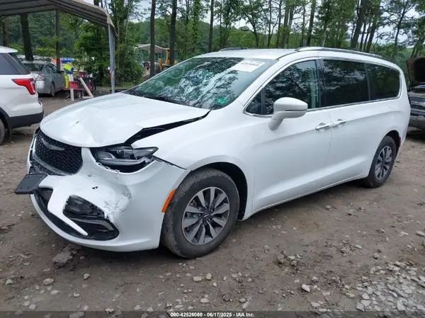 2C4RC1BG5MR527414 2021 CHRYSLER PACIFICA - Image 2
