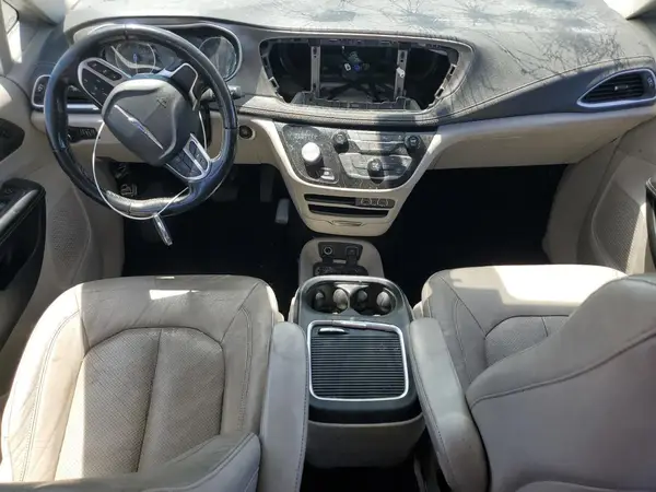 2C4RC1BG5MR527753 2021 CHRYSLER PACIFICA - Image 8