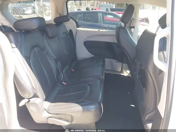 2C4RC1BG5MR576449 2021 CHRYSLER PACIFICA - Image 8