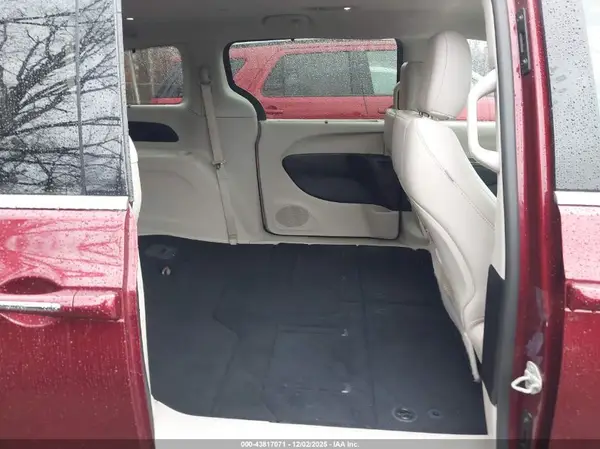 2C4RC1BG5MR600667 2021 CHRYSLER PACIFICA - Image 8