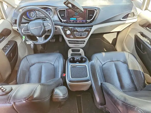 2C4RC1BG5NR106343 2022 CHRYSLER PACIFICA - Image 8