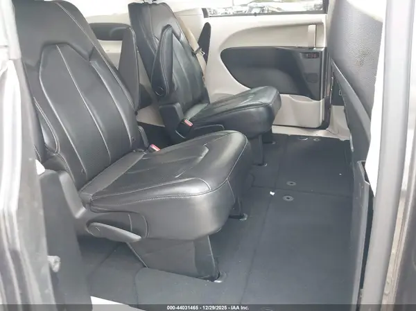 2C4RC1BG5NR115463 2022 CHRYSLER PACIFICA - Image 8