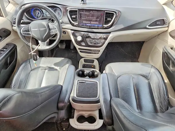 2C4RC1BG5NR115768 2022 CHRYSLER PACIFICA - Image 8