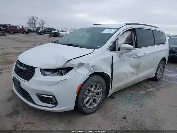 2C4RC1BG5NR125796 2022 CHRYSLER PACIFICA - Image 2