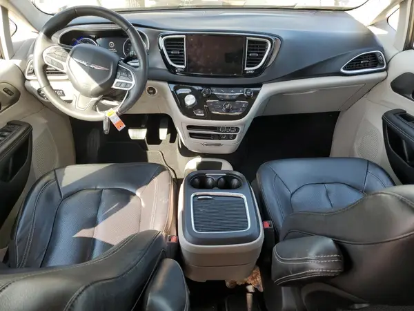 2C4RC1BG5NR133249 2022 CHRYSLER PACIFICA - Image 8
