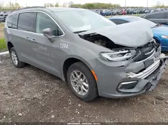 2C4RC1BG5NR135955 2022 CHRYSLER PACIFICA
