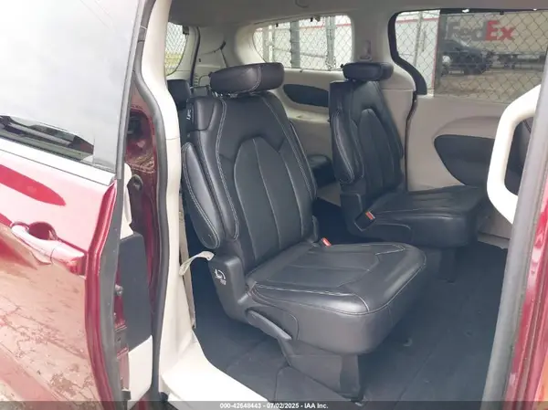 2C4RC1BG5NR154666 2022 CHRYSLER PACIFICA - Image 8