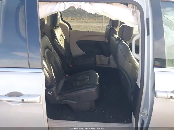 2C4RC1BG5NR157339 2022 CHRYSLER PACIFICA - Image 8