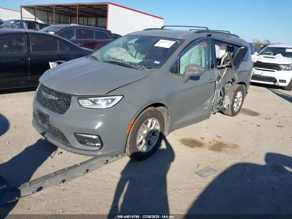 2C4RC1BG5NR176361 2022 CHRYSLER PACIFICA - Image 2