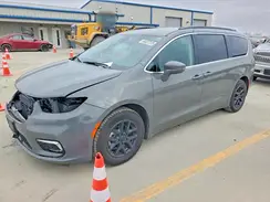 2C4RC1BG5NR186422 2022 CHRYSLER PACIFICA