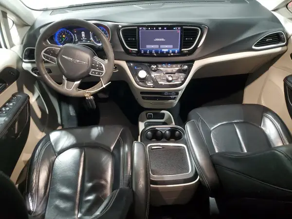 2C4RC1BG5NR212985 2022 CHRYSLER PACIFICA - Image 8