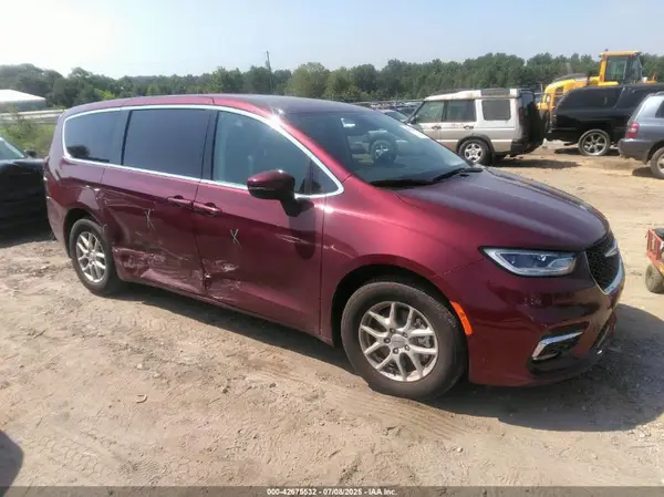 2C4RC1BG5PR505661 2023 CHRYSLER PACIFICA - Image 1
