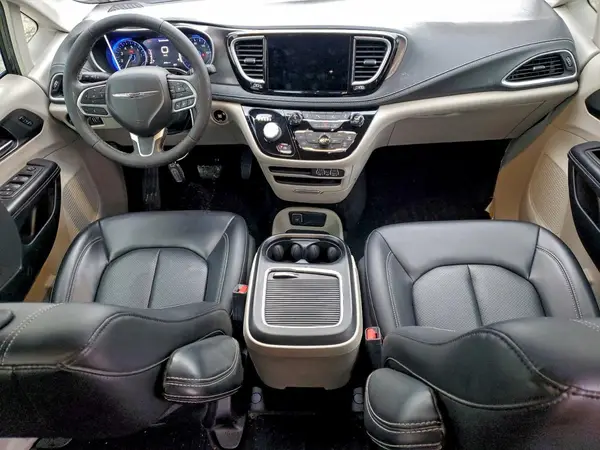 2C4RC1BG5PR508365 2023 CHRYSLER PACIFICA - Image 8