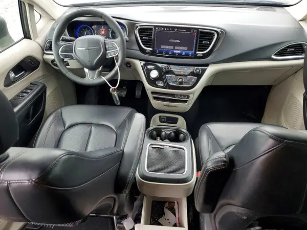 2C4RC1BG5PR547067 2023 CHRYSLER PACIFICA - Image 8