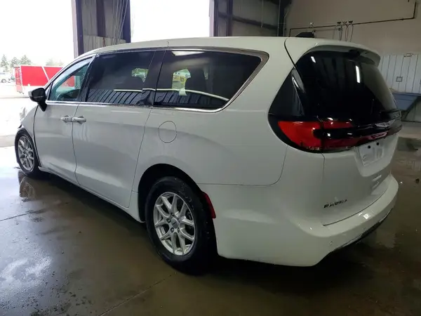 2C4RC1BG5PR553208 2023 CHRYSLER PACIFICA - Image 2