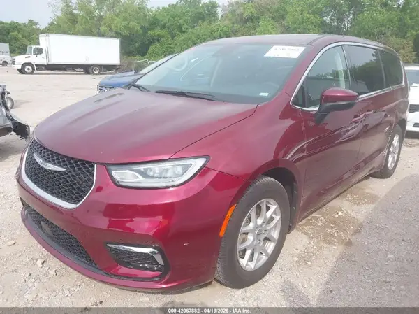 2C4RC1BG5PR578223 2023 CHRYSLER PACIFICA - Image 2