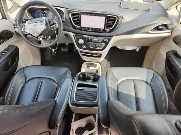 2C4RC1BG5PR581347 2023 CHRYSLER PACIFICA - Image 8
