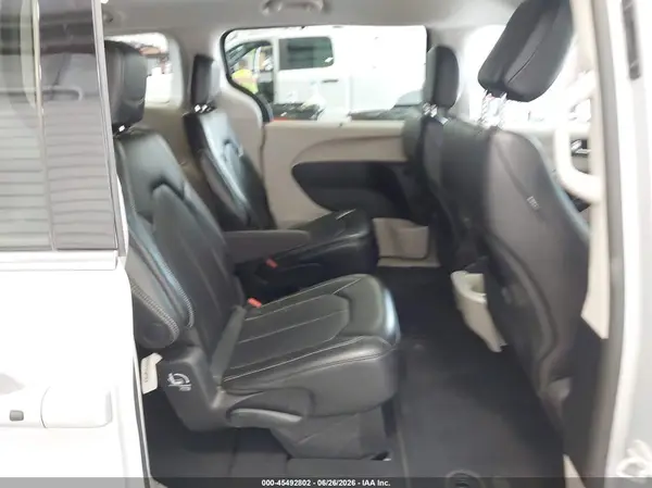 2C4RC1BG5RR123133 2024 CHRYSLER PACIFICA - Image 8