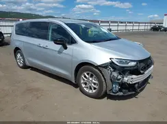 2C4RC1BG5RR133225 2024 CHRYSLER PACIFICA