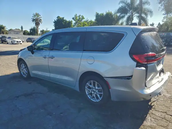 2C4RC1BG5RR134097 2024 CHRYSLER PACIFICA - Image 2