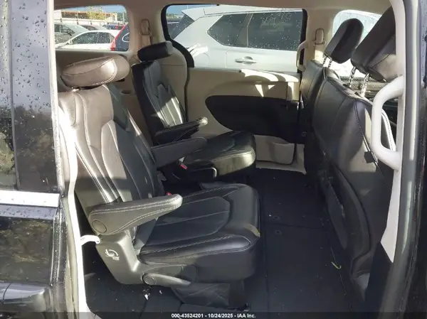 2C4RC1BG5RR135315 2024 CHRYSLER PACIFICA - Image 8