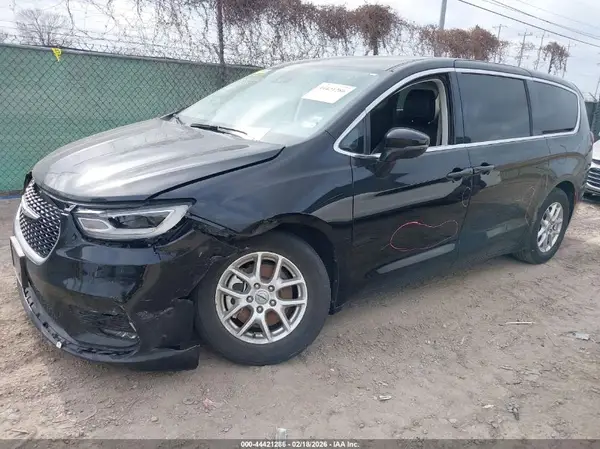 2C4RC1BG5RR136271 2024 CHRYSLER PACIFICA - Image 2