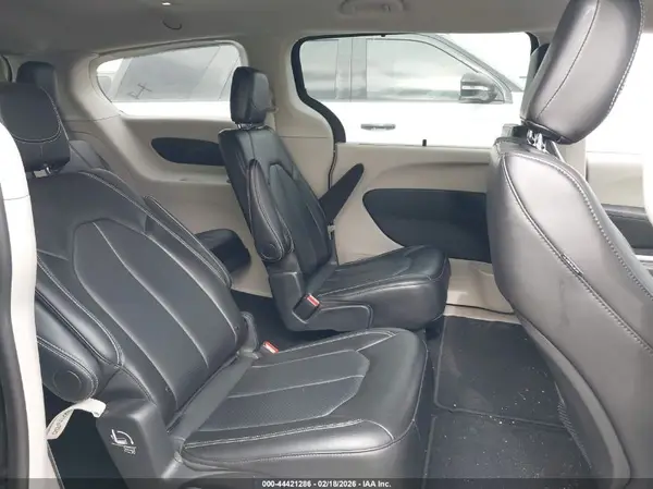 2C4RC1BG5RR136271 2024 CHRYSLER PACIFICA - Image 8