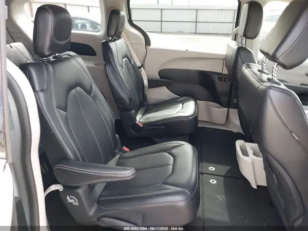 2C4RC1BG5RR146444 2024 CHRYSLER PACIFICA - Image 8