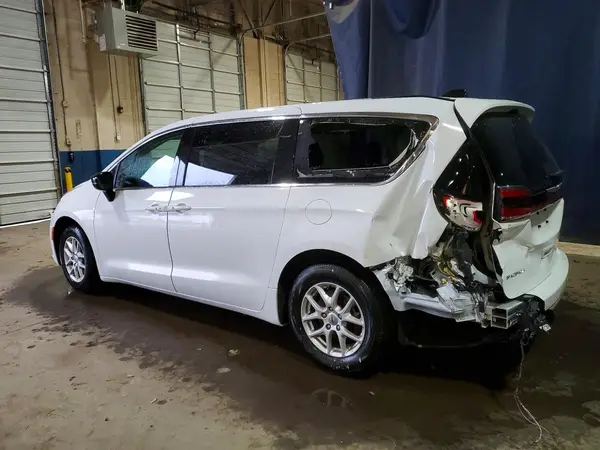 2C4RC1BG5RR175720 2024 CHRYSLER PACIFICA - Image 2