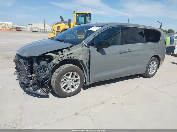 2C4RC1BG5SR526213 2025 CHRYSLER PACIFICA - Image 2
