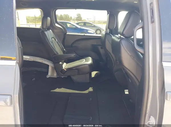 2C4RC1BG5SR526213 2025 CHRYSLER PACIFICA - Image 8