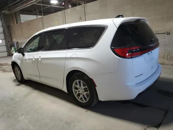 2C4RC1BG5SR526633 2025 CHRYSLER PACIFICA - Image 2