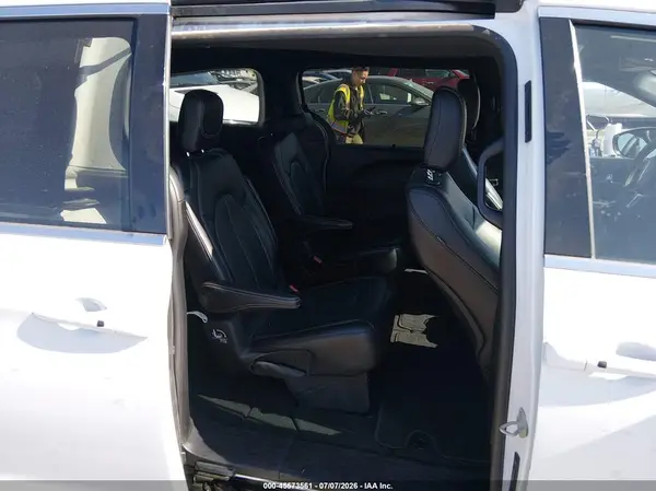 2C4RC1BG5SR539060 2025 CHRYSLER PACIFICA - Image 8