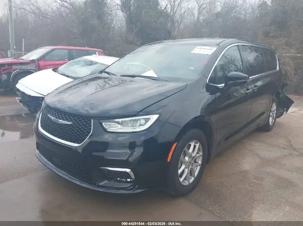 2C4RC1BG5SR540533 2025 CHRYSLER PACIFICA - Image 2
