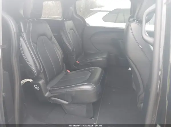 2C4RC1BG5SR540533 2025 CHRYSLER PACIFICA - Image 8