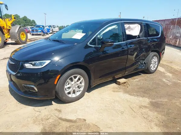 2C4RC1BG5SR558093 2025 CHRYSLER PACIFICA - Image 2