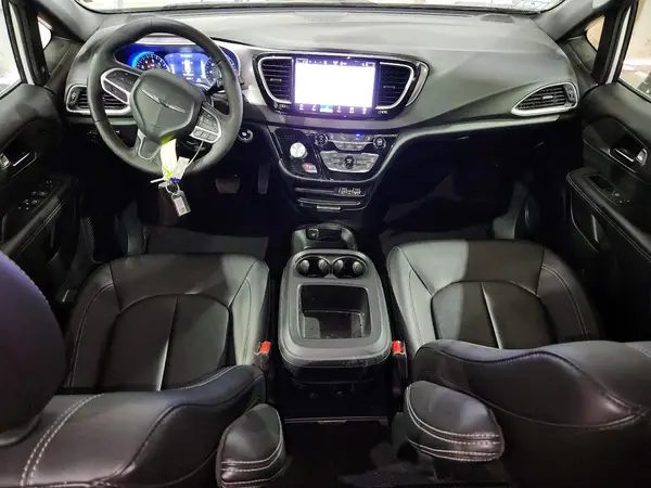 2C4RC1BG5SR561088 2025 CHRYSLER PACIFICA - Image 8