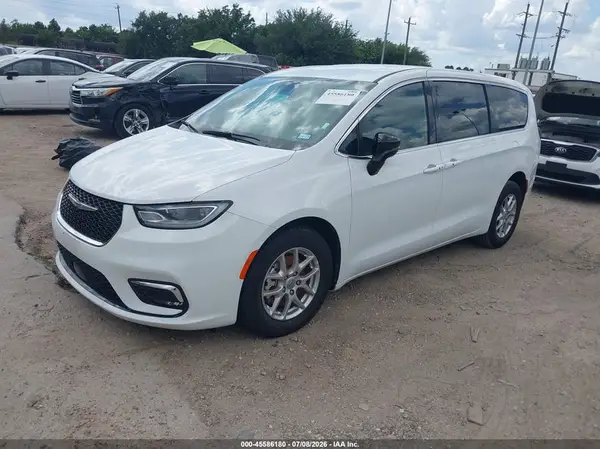 2C4RC1BG5SR569773 2025 CHRYSLER PACIFICA - Image 2