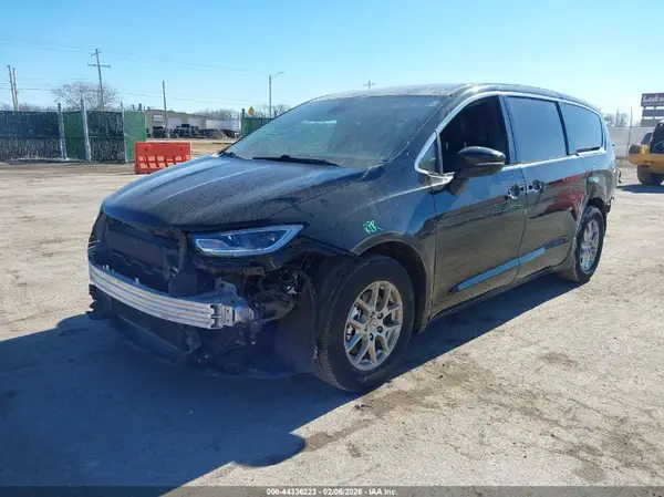 2C4RC1BG5SR573502 2025 CHRYSLER PACIFICA - Image 2