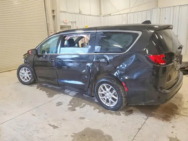 2C4RC1BG5SR598903 2025 CHRYSLER PACIFICA - Image 2