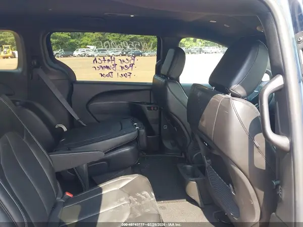 2C4RC1BG5SR612492 2025 CHRYSLER PACIFICA - Image 8