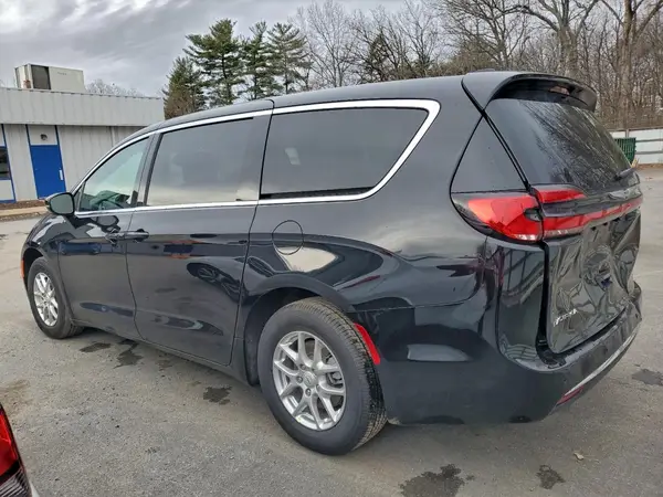 2C4RC1BG5TR201126 2026 CHRYSLER PACIFICA - Image 2